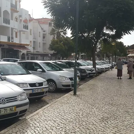 Apartment On The Strip Albufeira Exterior photo