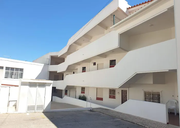 Apartment On The Strip Albufeira